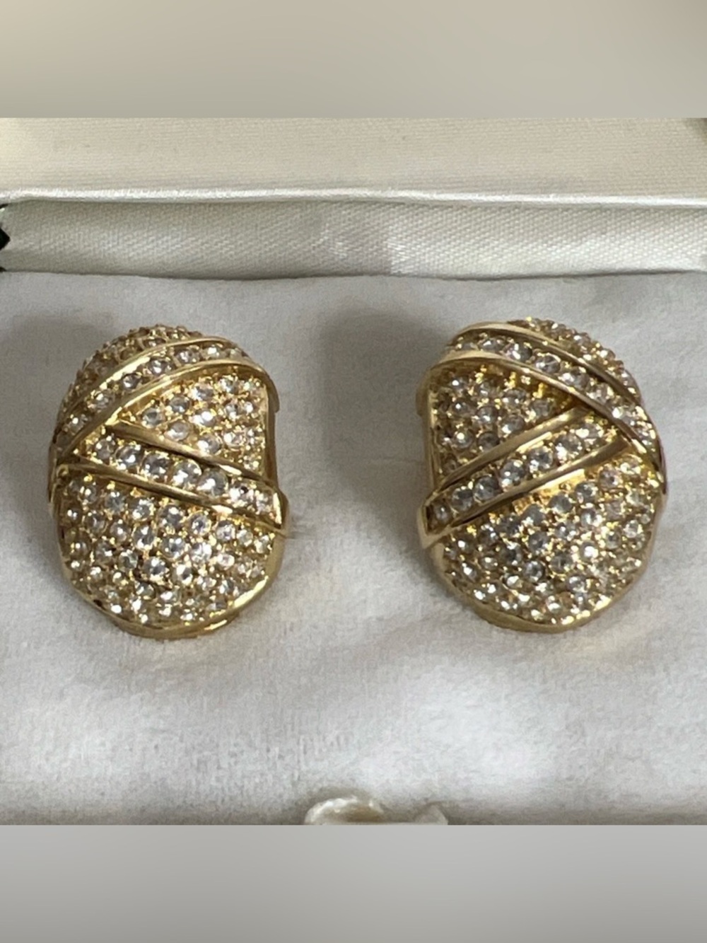 Vintage Christian Dior Classic Wrapped Knot Rhinestone Gold Hoop Clip Earrings - Picture 2 of 10